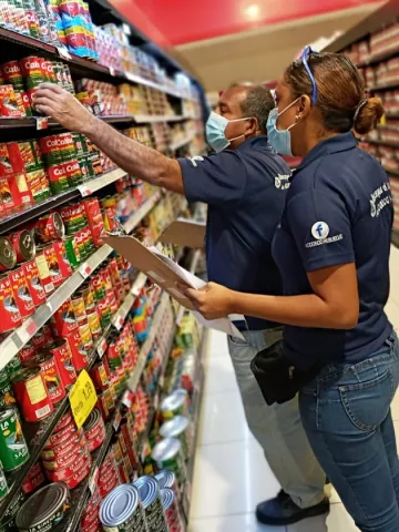 Acodeco  impone multas a agentes económicos por no  acatar márgenes de comercialización