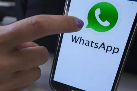 WhatsApp pospone cambios en normas de sus servicios tras fuertes críticas