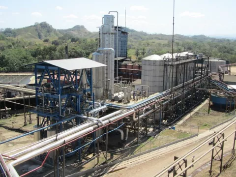 Empresa Alcoholes del Istmo inicia operaciones en la nueva zona franca en Las Cabras de Pesé