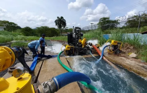 Varios sectores de la ciudad capital se encuentran sin agua desde ayer, continúan trabajos en potabilizadora de Chilibre