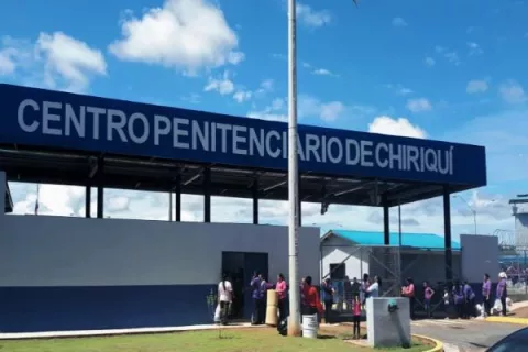 Confirman un segundo brote de covid-19 en la cárcel de varones en Chiriquí
