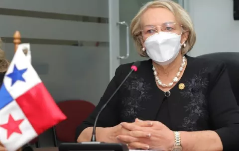 Rectora de la Unachi advierte consecuencias del recorte de $21 millones al presupuesto 2022