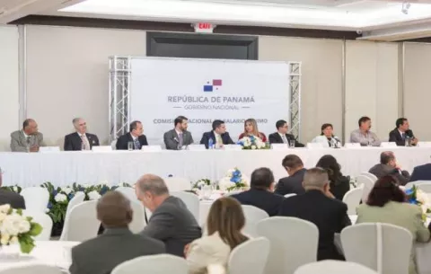 Sector empresarial: 'Situación económica  del país es grave para aumentar el salario mínimo'