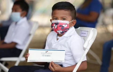 Más de 786 mil estudiantes recibirán segundo pago del PASE-U y becas de concurso a partir del lunes