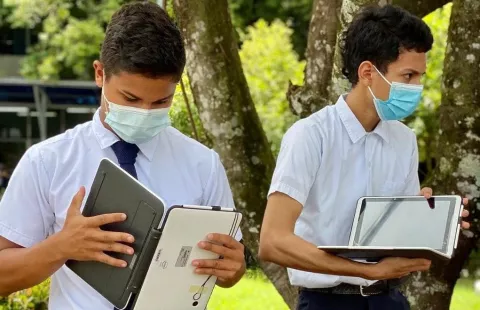 Falta de presupuesto frena los esfuerzos por reducir la brecha digital en el sistema educativo