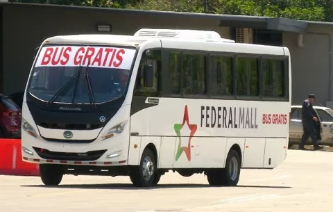 Deciden suspender servicio gratuito de bus de Federal Mall
