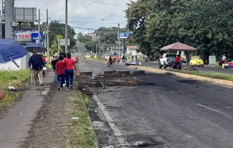 Cierres de calles en Chiriquí, pese a discurso presidencial