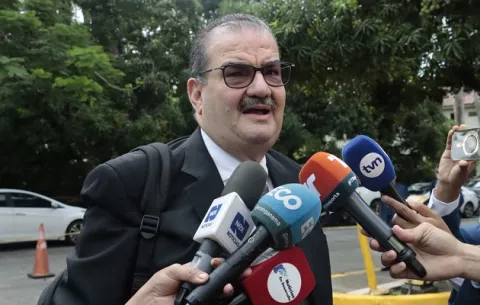 Carrillo califica de grave supuesto fallo que elabora López