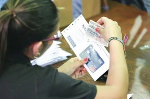 AIG ignora cuánto dinero se perdió por pago erróneo de becas