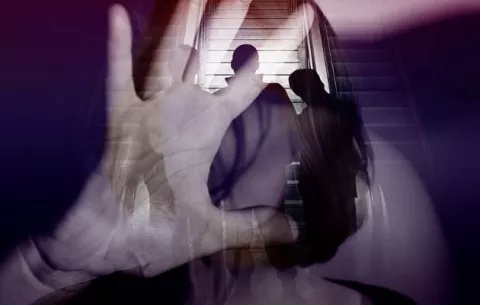 Presunto femicidio e intento de suicidio en la 24 de Diciembre