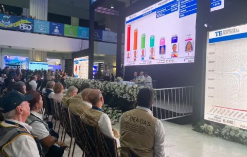 OEA: Una elección tranquila pese a la tensión de la campaña electoral