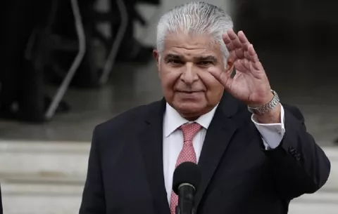 Mulino califica de insensatez  los aumentos de última hora del gobierno