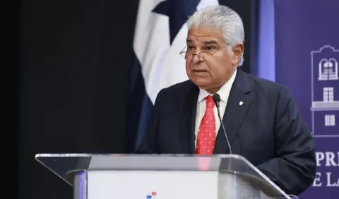 Mulino: 'Con gran responsabilidad viajo hoy a participar en la Asamblea General de Naciones'