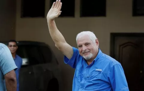 Mulino afirma que 'hizo lo que corresponde' con el asilo de Martinelli en Colombia
