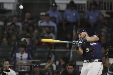 Cal Raleigh, primer 'catcher' que se corona como rey de los jonrones