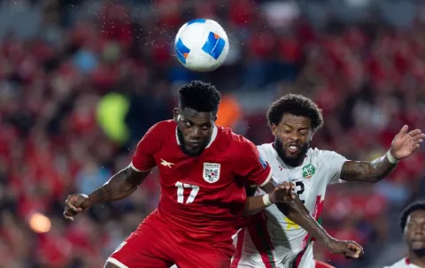 Panamá rescata un sufrido empate ante Surinam