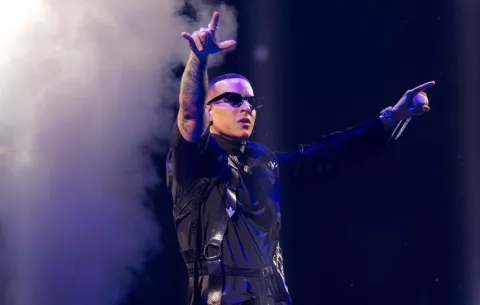'Safaera', 'Gasolina' y 'Despacito', entre los mejores temas del siglo por Rolling Stone