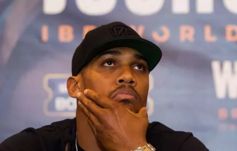 Anthony Joshua resulta herido en un accidente de tráfico en Nigeria que deja dos muertos