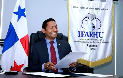 Declaran causa compleja en investigación contra el exdirector del IFARHU Bernardo Meneses
