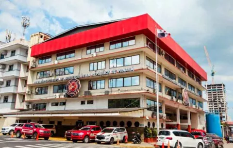 Gabinete autoriza crédito de $3.1 millones para cubrir pólizas del Cuerpo de Bomberos