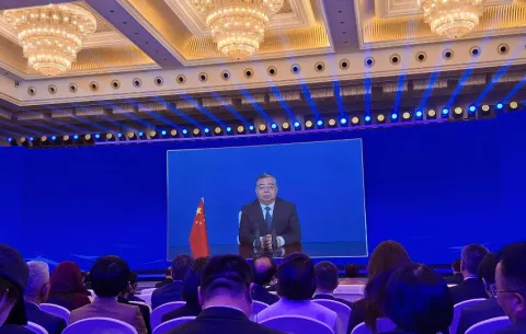 Medios y la inteligencia artificial convergen en el Foro de Innovación en China