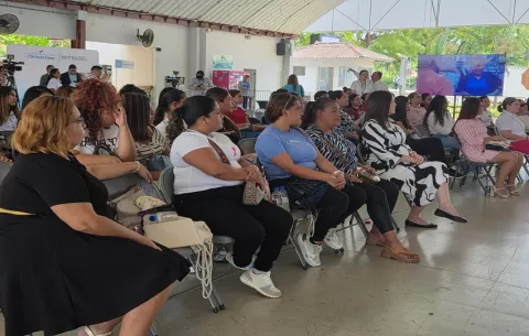 Estudio revela que las mujeres representan el 55% de la fuerza laboral panameña