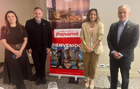 Vuelos directos de Colombia a Río Hato: El impacto económico en la zona hotelera de la Riviera Pacífica