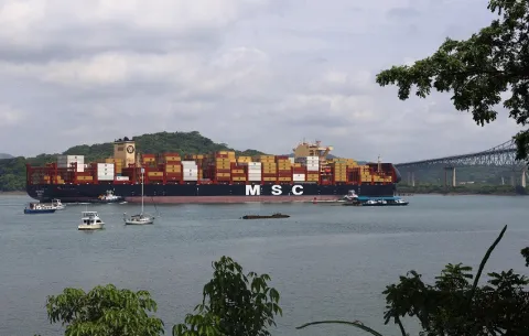 El Canal de Panamá anticipa reducción de calado, no de tránsitos, para enfrentar a El Niño