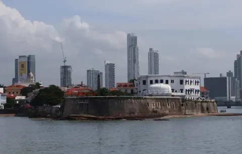 Restauran la muralla que fortificó la nueva Ciudad de Panamá hace más de 300 años