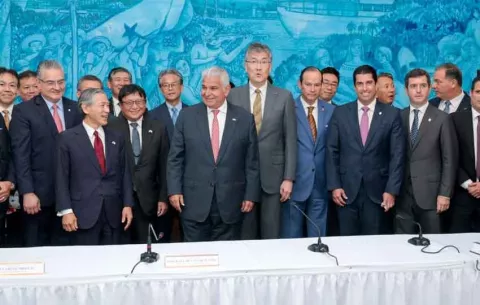Panamá y Japón evalúan un tratado comercial ante el interés de gigantes nipones en megaproyectos locales