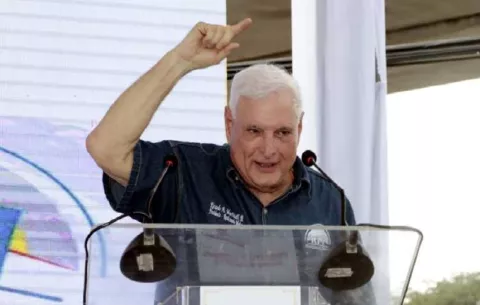 Expresidente Martinelli adelanta que la otra semana estará potente: 'Se pone buena la cosa'