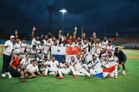 Nicaragua premia a sus medallistas; Panamá, en silencio