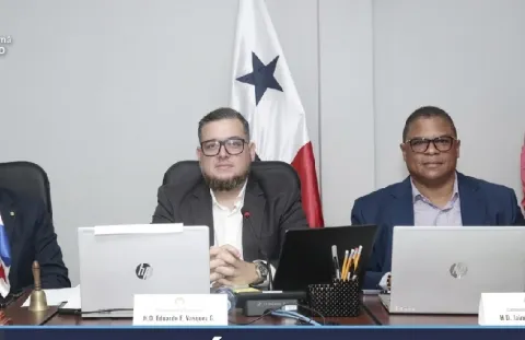 Entidades financieras sustentan sus presupuestos para 2027 ante la Comisión de Presupuesto
