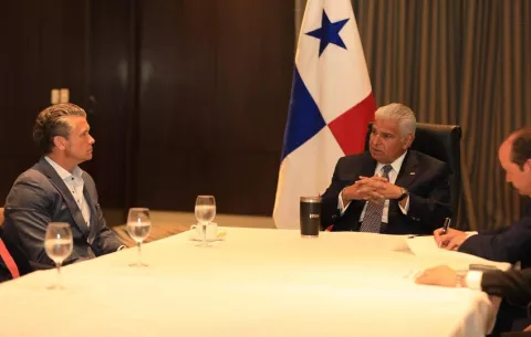 Mulino advierte que el narcotráfico es el principal enemigo del Canal de Panamá