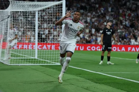 Mourinho: 'Mbappé es increíble; tiene hambre de hacer historia en el Real Madrid'