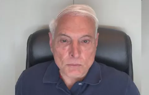 Ricardo Martinelli anuncia que será operado de la columna: "Voy a salir con una columna biónica"