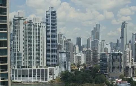 Sismo de magnitud 7.4 se registra cerca de Colombia y es sentido en varias provincias de Panamá