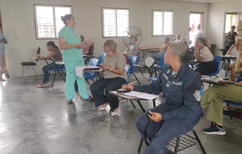 ¡Mejoras en Escobal! Minsa reforzará el centro de salud con insumos, limpieza y seguridad