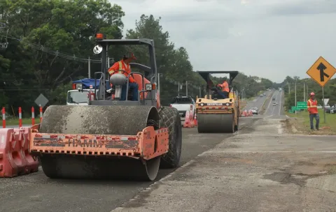 Según el Mop ha invertido más de $96 millones en el programa 'Tapahuecos' a nivel nacional