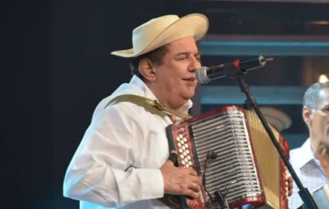 Muere 'Yin' Carrizo, leyenda del acordeón y la música típica panameña