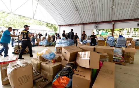 Despacho de la Primera Dama distribuye 270 toneladas de ayuda tras sismo