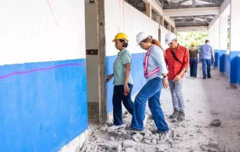 Aumenta a 84 la cifra de escuelas totalmente destruidas por el sismo