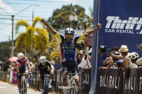 Roberto González cierra fuerte en la Clásica Internacional de la Provincia de Chiriquí 2.2 UCI