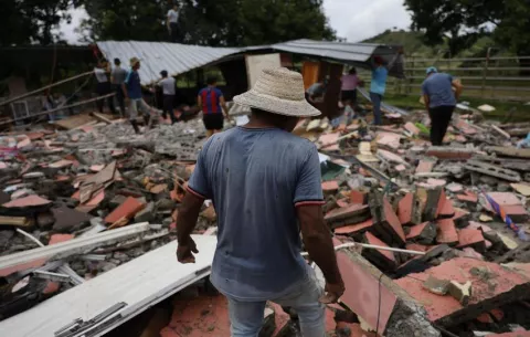 'Hay que dar las gracias a Dios', dice eminencia de la ingeniería; aceleración en Azuero fue de .60 y en la ciudad de .08