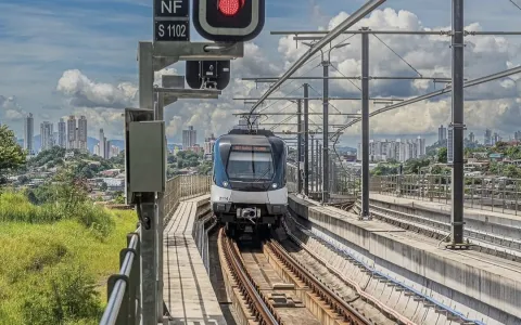 Metro de Panamá mantiene suspensión del servicio en las Líneas 1 y 2 debido a réplicas 