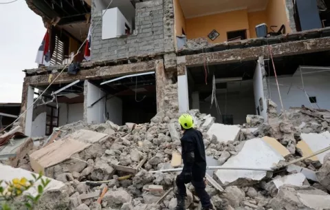 Perú expresa su solidaridad a Panamá por el terremoto