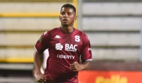 Fidel Escobar busca su quinto título con Saprissa 