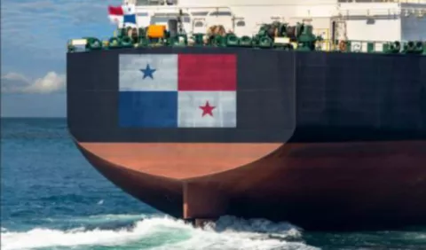 Panamá y China dialogarán tras disputa por fallo portuario