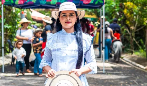 Cobre Emprende: El Pitch ayuda a Sombreros Pinta'os Orlando Martínez a  tejer tradición y futuro
