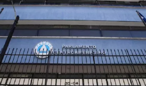 Desgaste del Parlacen obliga a defender la unidad centroamericana